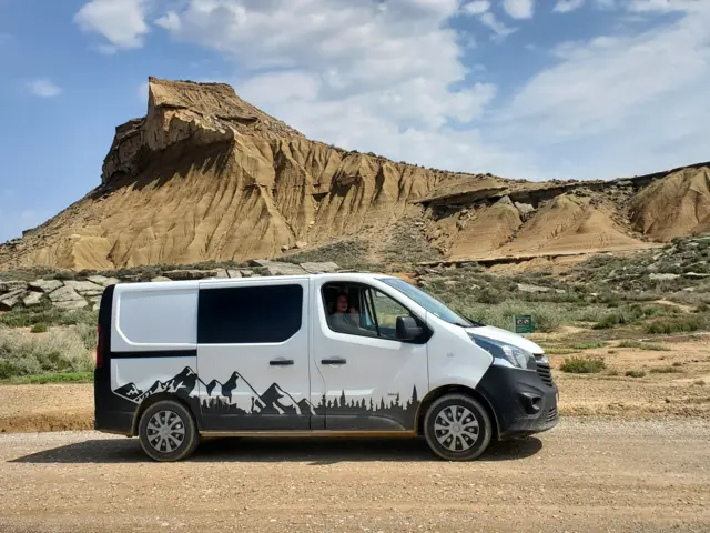 Van Stylevan Base Opel Vivaro – Clarac