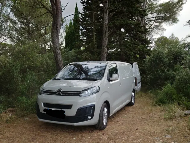 Van Autre – Assat