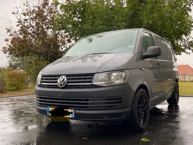 Van Van Mania Transporter T6 – Donzenac