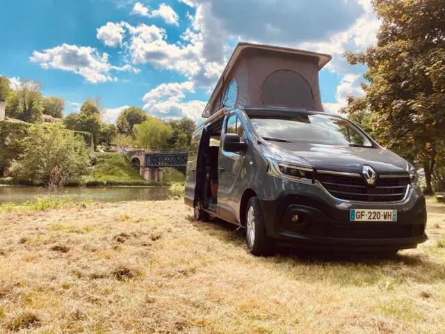Van Pilote Cv 490 Bf – Saint-Gilles-Croix-de-Vie