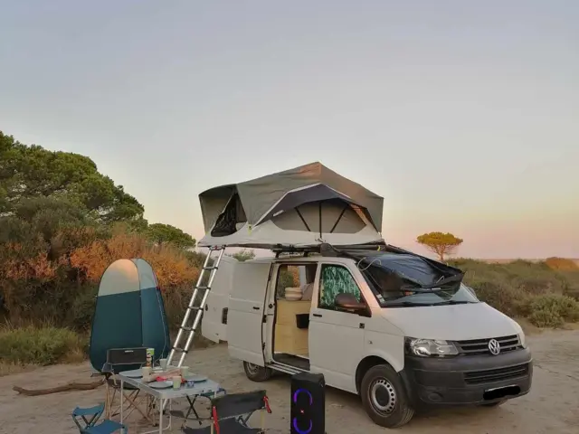 Van Volkswagen Transporter – Valherbasse