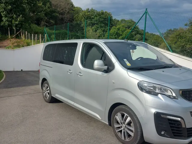 Van Autre Traveller – Ascain