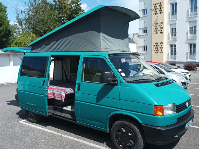 Van California T4 – Lorient