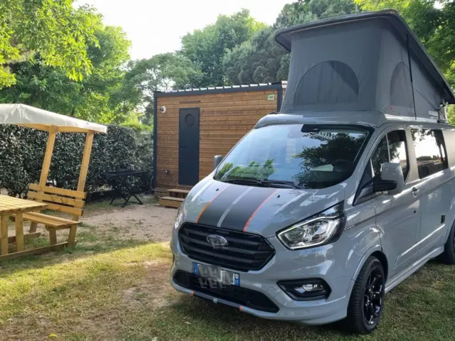 Van Autre Panama P10S – Saint-Georges-d'Oléron