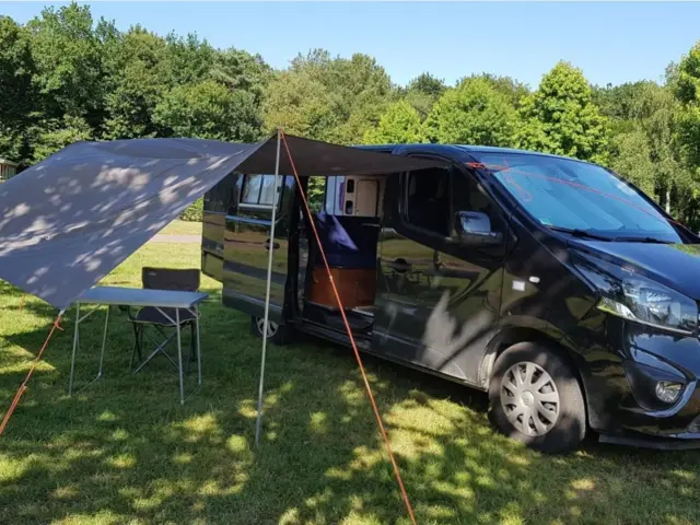 Van Stylevan Base Opel Vivaro – Riantec