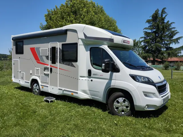 Profile Challenger 384 Etape Edition – Eyres-Moncube