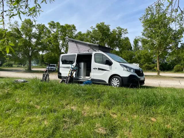 Van Font Vendome Escapade Auto Camp Xl – Petit-Couronne