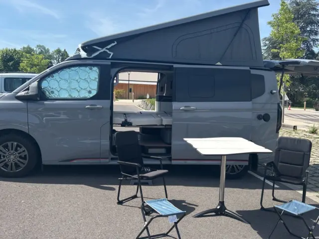 Van Ford Capland – Coublevie