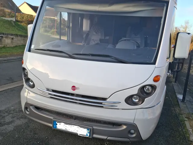 Integral Burstner I 685 Elegance – Duneau