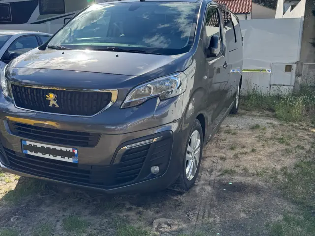 Van Peugeot Expert – Saint-Jean-de-Monts