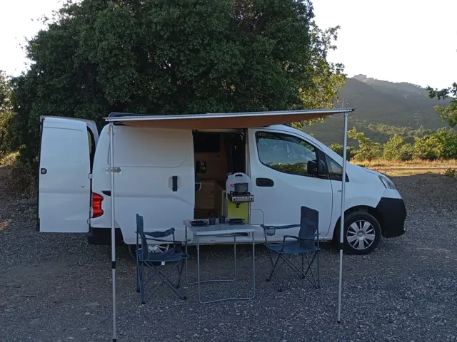 Van Nv200 – Peypin