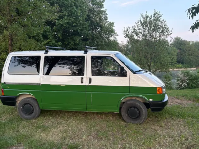 Van Volkswagen T4 – Le Quesnoy