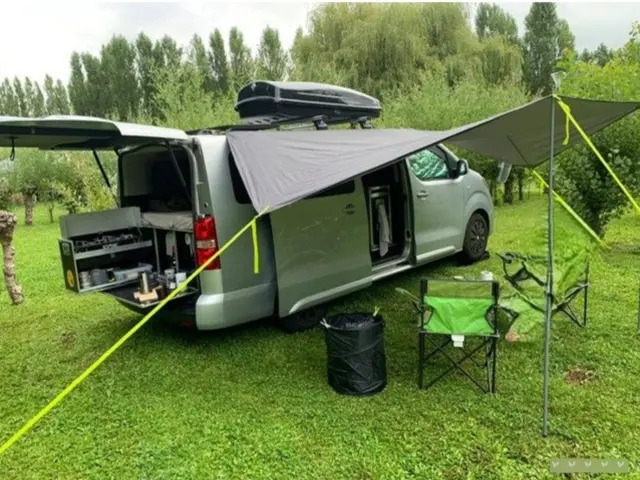 Van Peugeot Traveller – Andernos-les-Bains