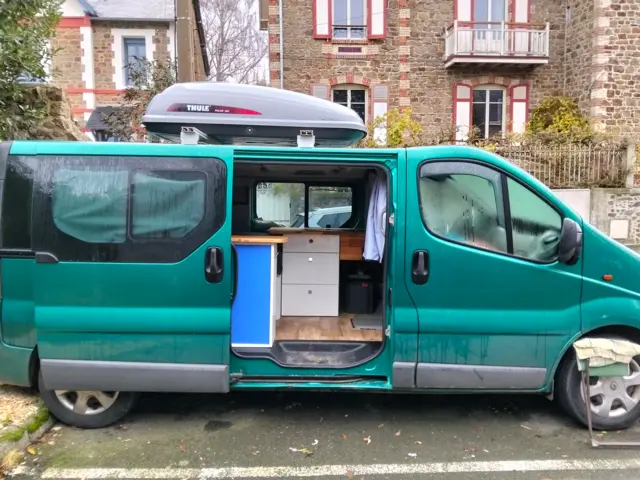 Combi Renault Trafic – Saint-Malo