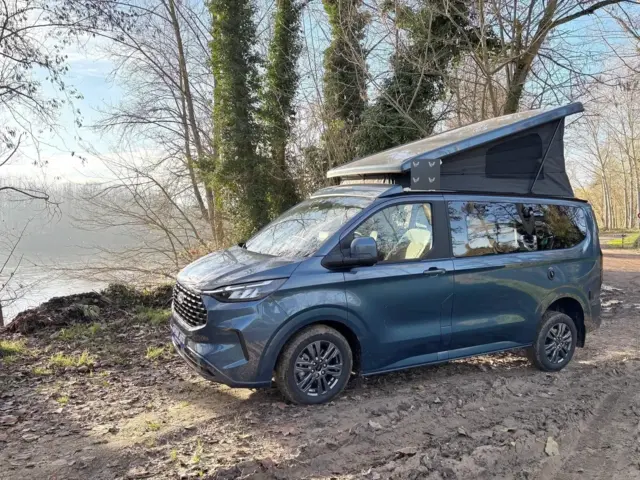 Van Westfalia Transit Nugget – Saint-Pardoux-du-Breuil