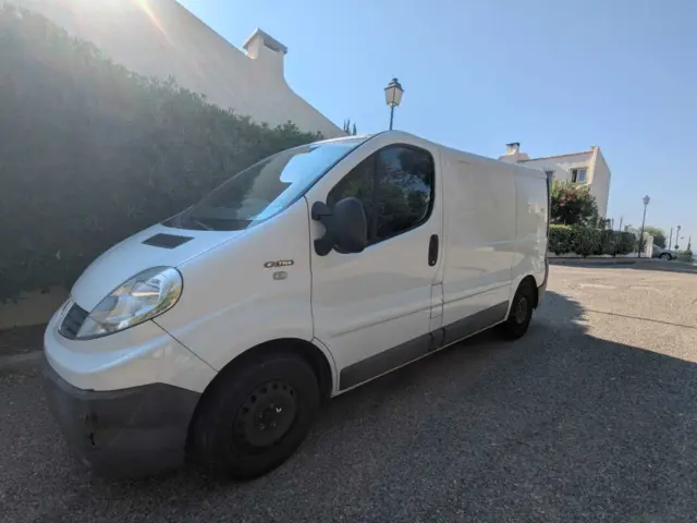Van Renault Trafic Ii 2.0 Dci 115 Cv L1H1 2.8T – Nice