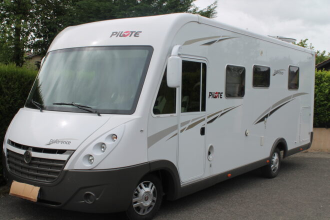 Fiat PILOTE REFERENCE G 740 LCR image