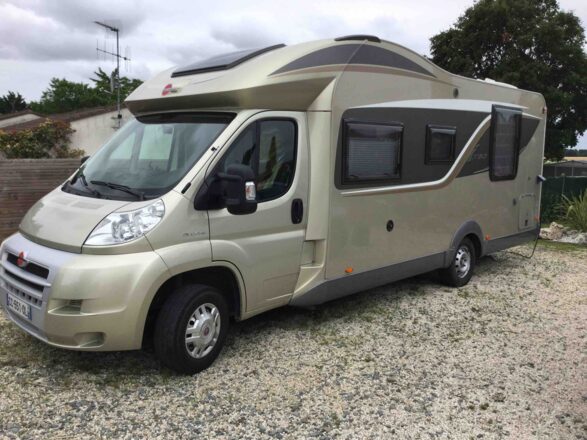 Fiat BURSTNER Ixeo 735 image