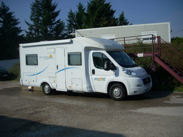 Fiat PILOTE AVENTURA P670 image