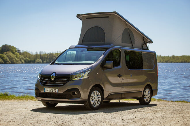  RENAULT Trafic image