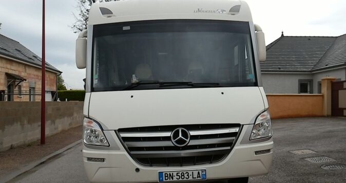 Mercedes LE VOYAGEUR RX 950 image