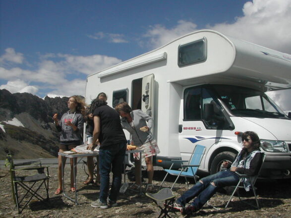 Ford CHALLENGER Genesis 43 image