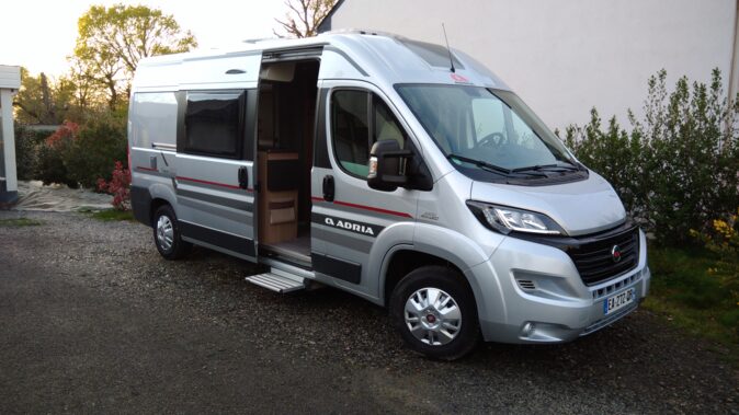 Fiat ADRIA twin 600 SPT image