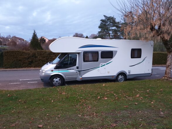 Ford CHAUSSON flash19 image