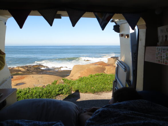 Ford AUTRE Transit custom image