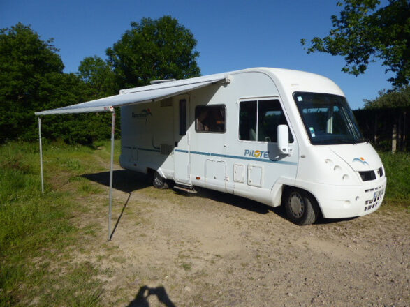 Renault PILOTE Référence G685 image