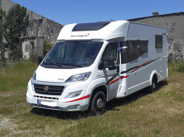 Fiat SUNLIGHT T 69 S image