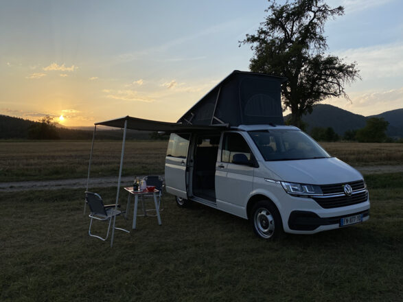 VOLKSWAGEN VOLKSWAGEN CALIFORNIA image