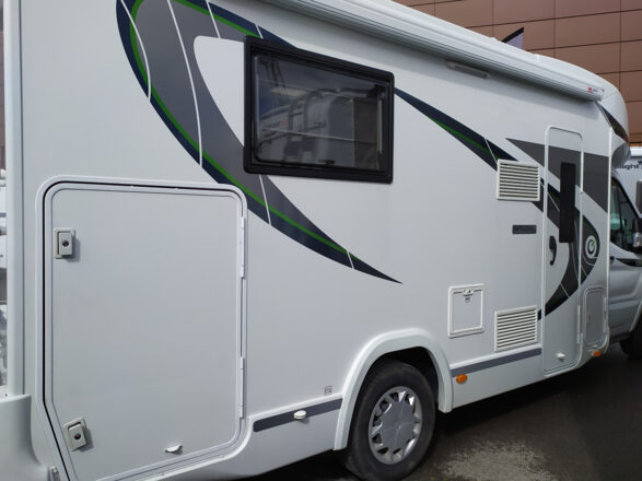 Ford CHAUSSON EB628 image