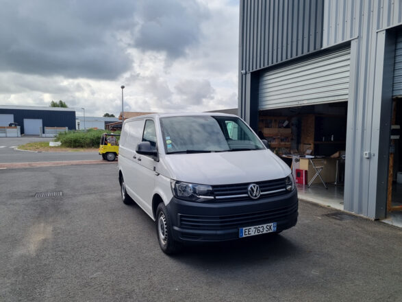 VOLKSWAGEN HANROAD TREK image