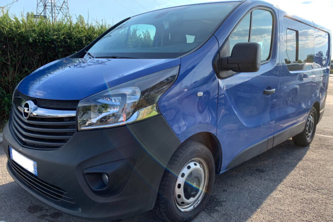 Carrosserie : Puissance administrative : Facultatif STYLEVAN BASE OPEL VIVARO image