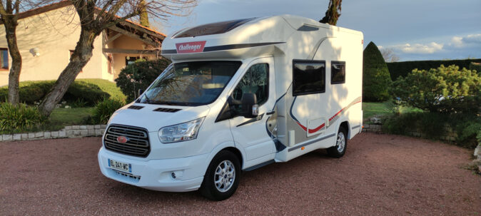 Ford CHALLENGER MAGEO 170 image