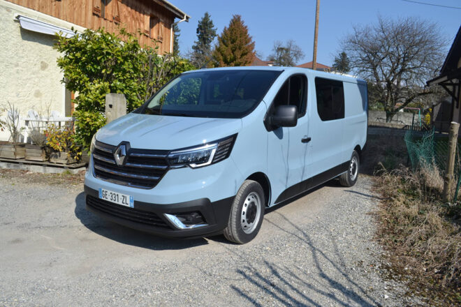 Renault CARABEN'S trio image