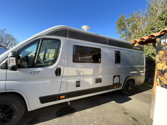 Fiat CHALLENGER v 217 RoadEdition VIP image