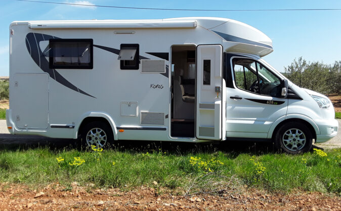 Ford CHAUSSON 628 EB image