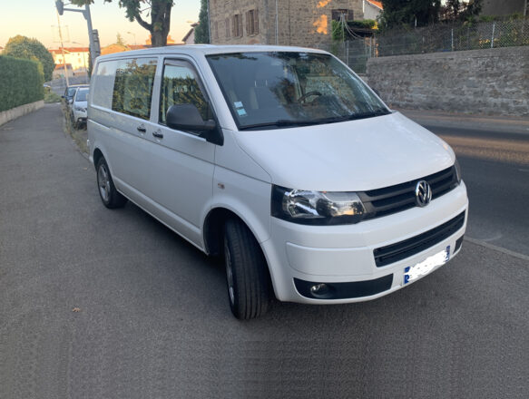 Volkswagen TRANSPORTEUR T5 image