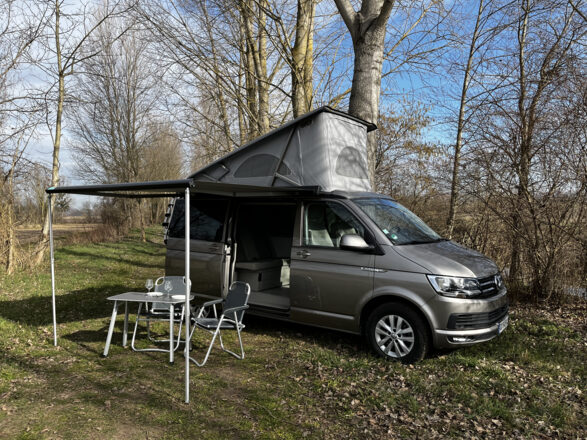 VOLKSWAGEN VOLKSWAGEN CALIFORNIA image