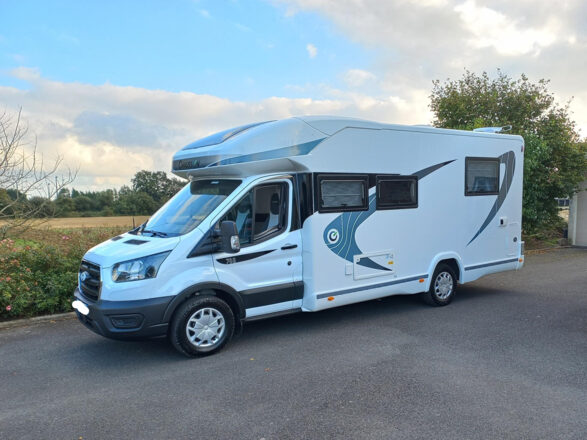 Ford CHAUSSON First Line 788 image