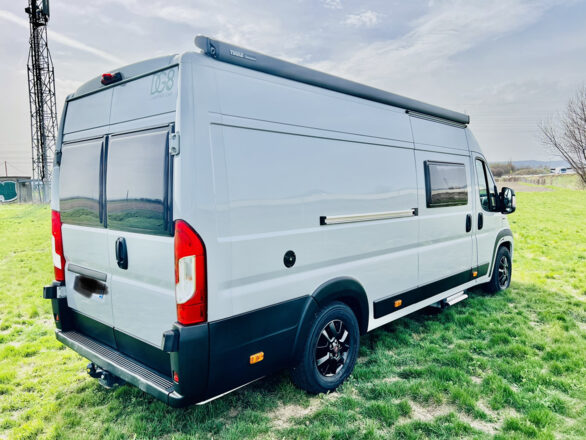 Citroen CHAUSSON V690 VIP ROAD LINE image