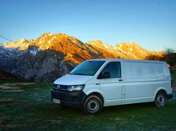 VOLKSWAGEN HANROAD TREK image