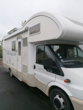 Ford KENTUCKY Transit image