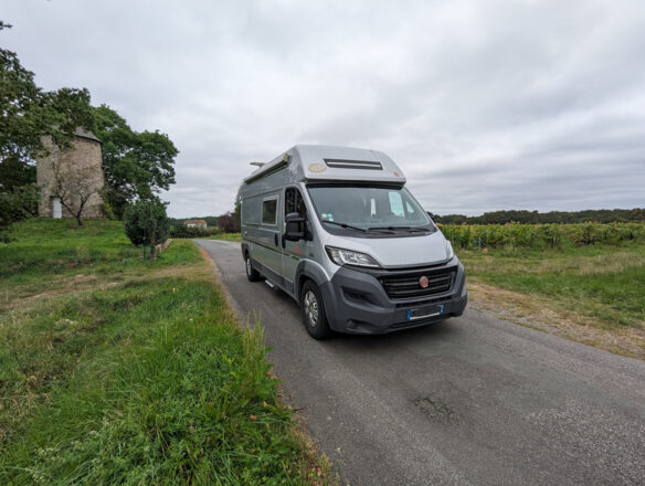 Fiat CAMPEREVE Family van image