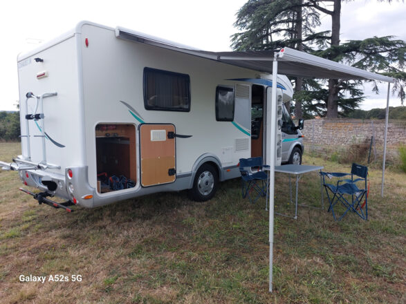 Ford CHAUSSON Trigano flash 28   tdci 140 ch image