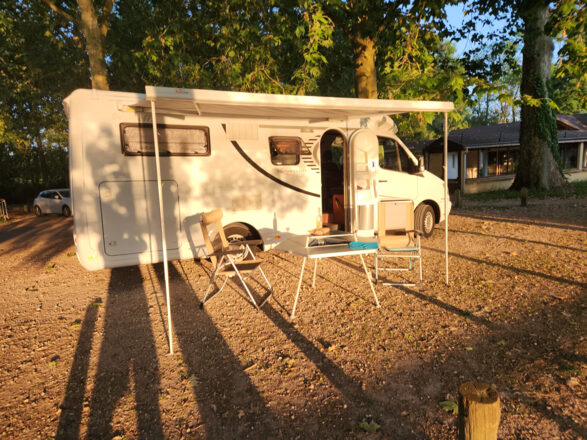 Mercedes DETHLEFFS T70 image