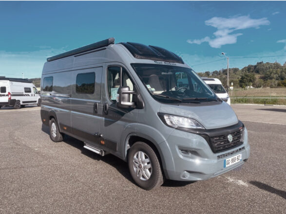 Fiat FONT VENDOME SEJOUR DUO VAN BOITE AUTO 160 CV image