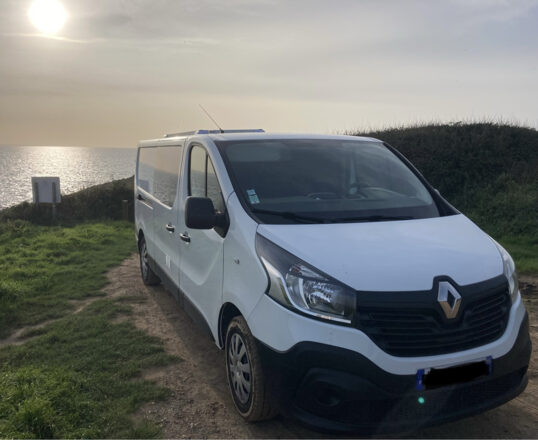 Renault TRAFIC L2H1 image